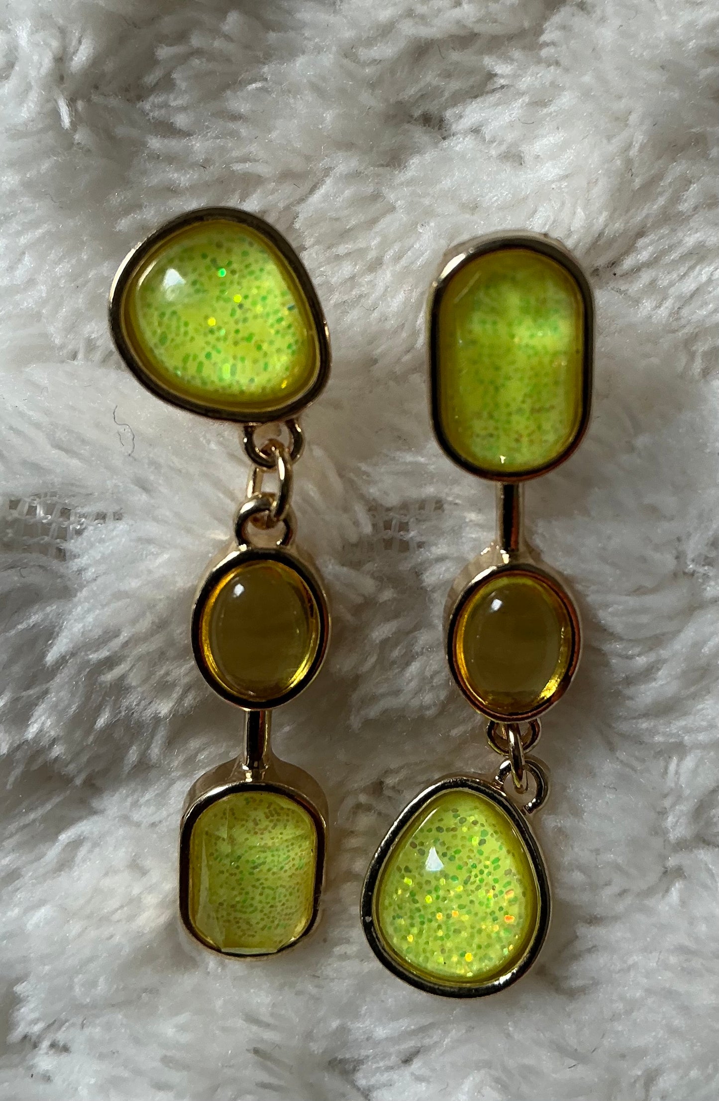 A Pair of Three-color Long Ear Clips