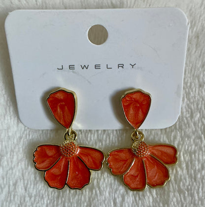 One Pair of Fashion Flower Stitched 5-Petal Women's Earrings