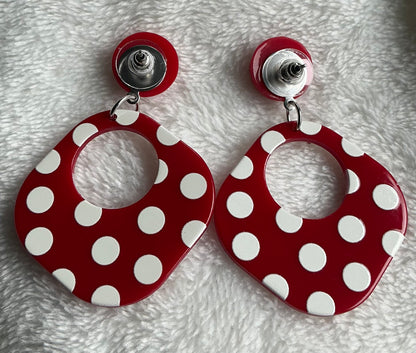 Elegant Retro Style Red And White Polka Dot Hollow Large Dangle Earrings - 1 Pair Fashion Statement Jewelry
