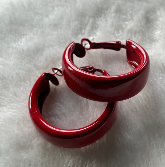A Pair of Vintage Red High-End Statement Earrings
