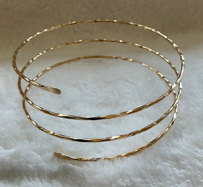 Ladies' Fashion Open Bangle, Unique New Minimalist Style Multi-Line Metal Arm Cuff