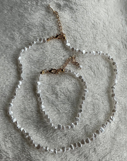 irregular artificial Imitation Pearl necklace and earrings