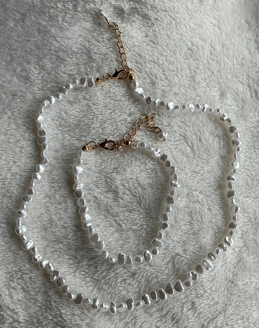 irregular artificial Imitation Pearl necklace and earrings