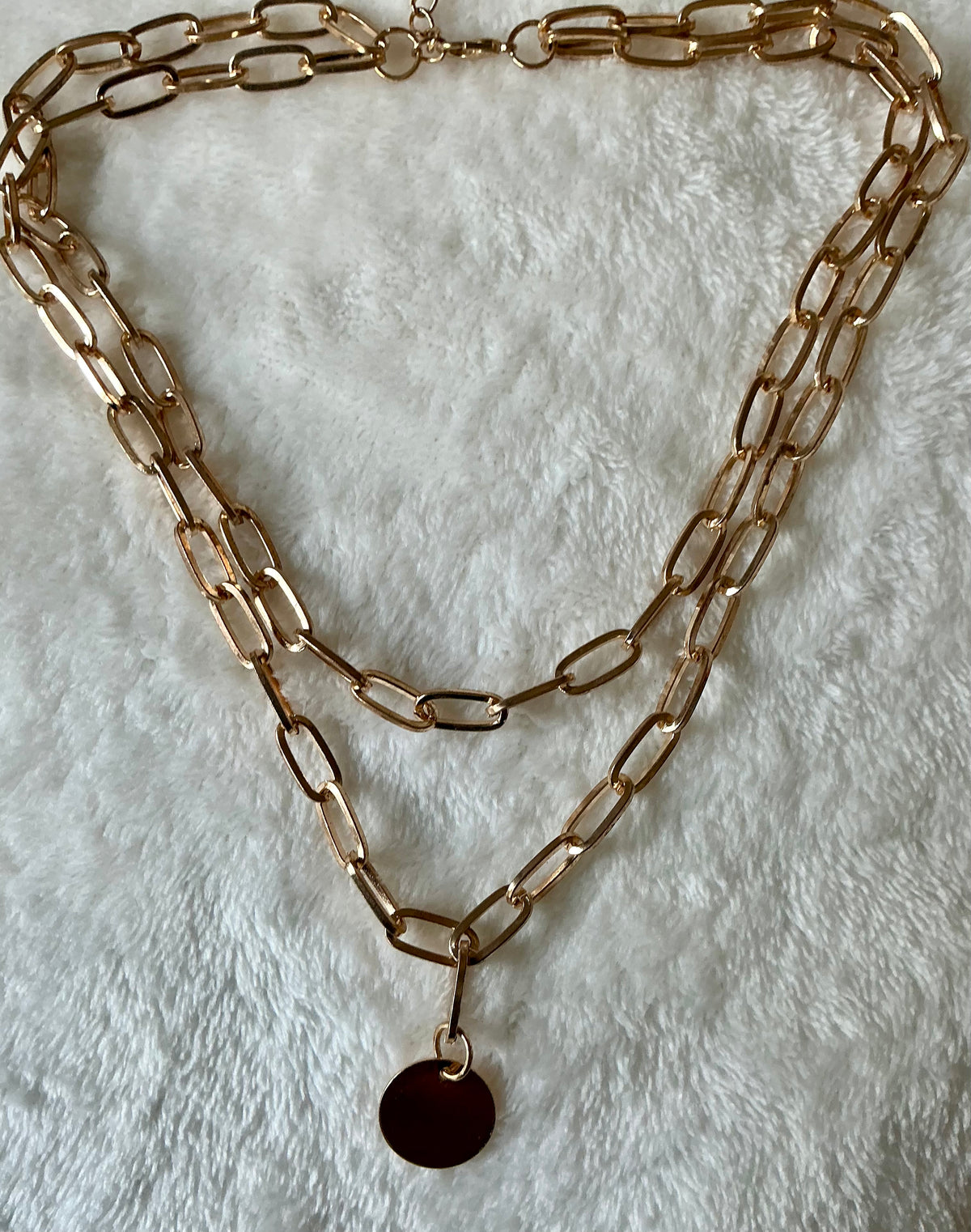 A Trendy Double-Layered Circular Disc Chain Necklace